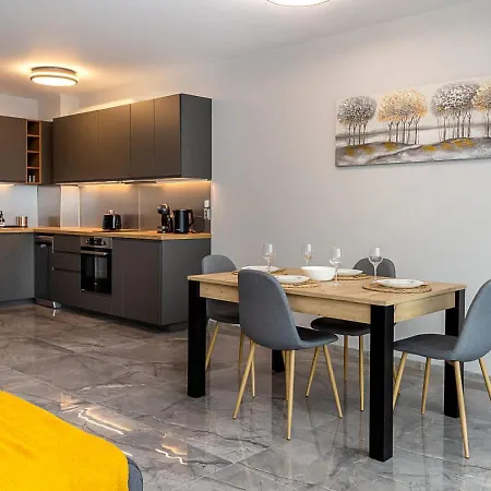 Spacious 2br In Phenix Palace With Parking Space By Flat Manаger Варна